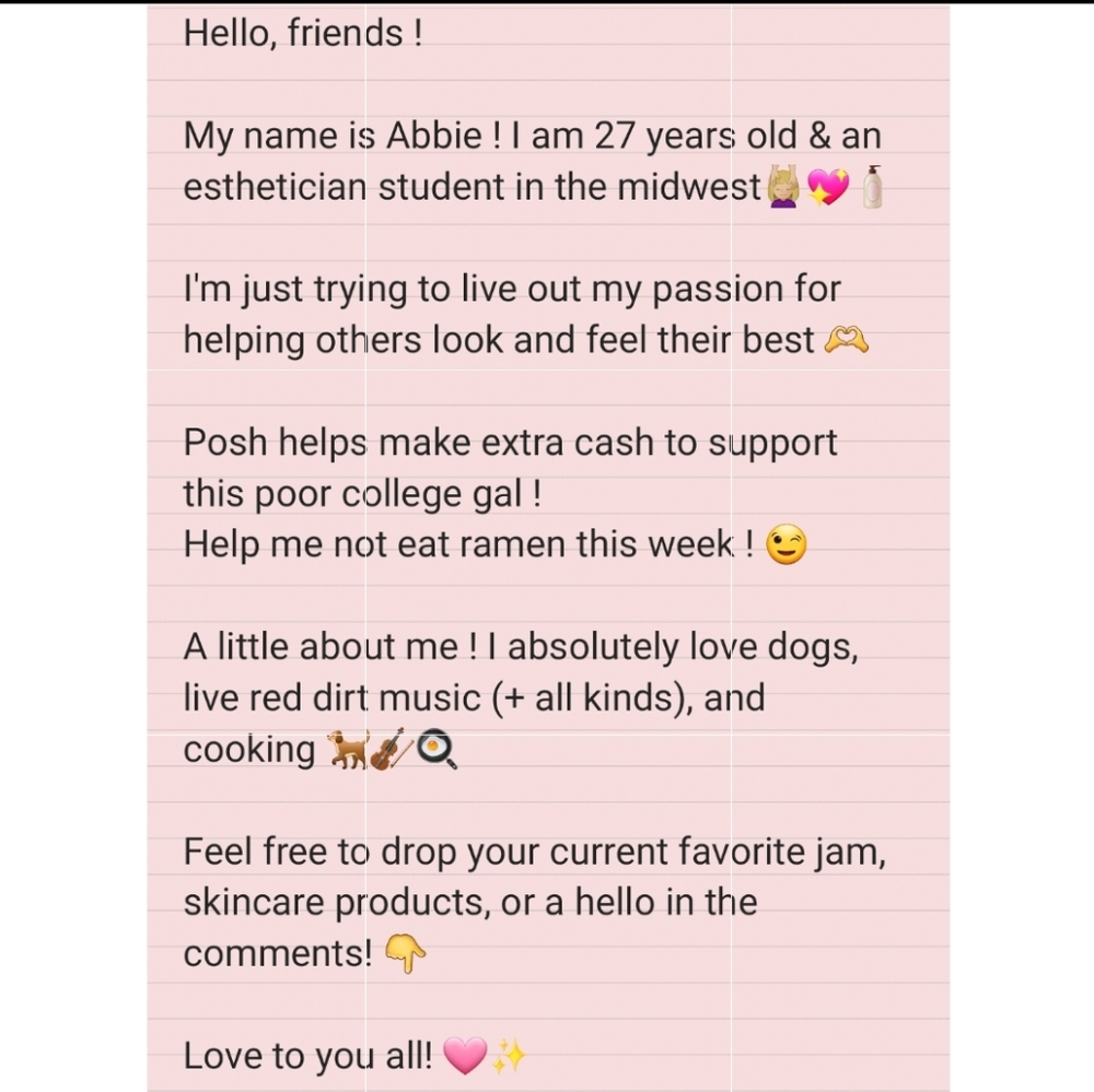 Hello, Poshers! 👋🙂 - Picture 2 of 7